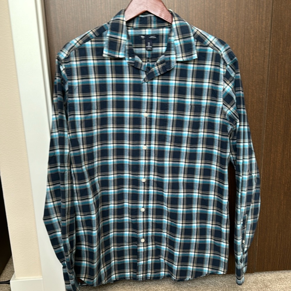 Gap Factory multi-blue plaid casual button up shirt, classic fit, size large
